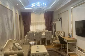 Satılır Yeni Tikili 8-ci Kilometrdə