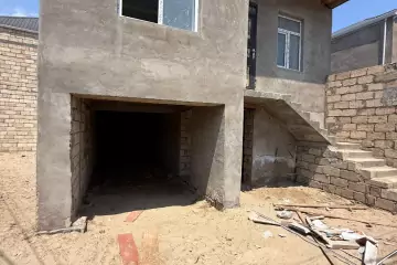 Satılır Həyət Evi Masazırda