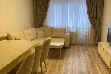 Satılır Köhnə Tikili Biləcəridə
