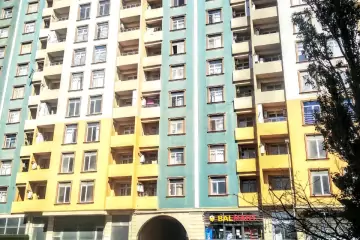 Aylıq Kirayə Yeni Tikili Bakı Kinoteatrıda
