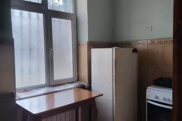Satılır Köhnə Tikili Rəsulzadə Qəsəbəsində