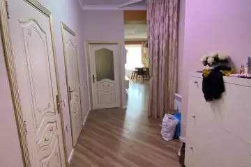 Satılır Yeni Tikili Masazırda
