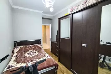 Satılır Yeni Tikili 2-ci Mikrorayonda
