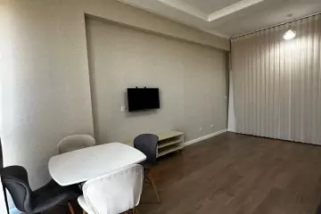 Aylıq Kirayə Yeni Tikili Elmler Akademiyasıda
