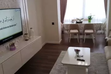 Satılır Köhnə Tikili İçərişəhərdə