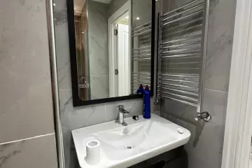 Aylıq Kirayə Yeni Tikili Elmler Akademiyasıda