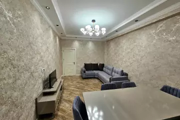Aylıq Kirayə Yeni Tikili Bakı Kinoteatrıda