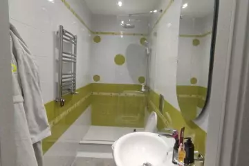 Aylıq Kirayə Yeni Tikili Ağ şəhər Kompleksində