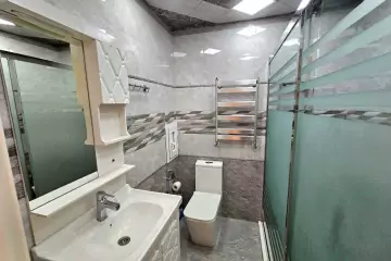Aylıq Kirayə Yeni Tikili Bakı Kinoteatrıda