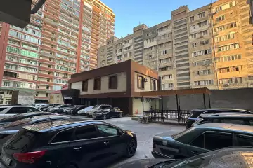 Satılır Yeni Tikili Həsən əliyev (keçmiş İnqilab)da