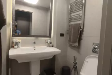 Aylıq Kirayə Yeni Tikili Ağ şəhər Kompleksində