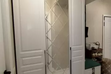 Satılır Yeni Tikili 2-ci Mikrorayonda