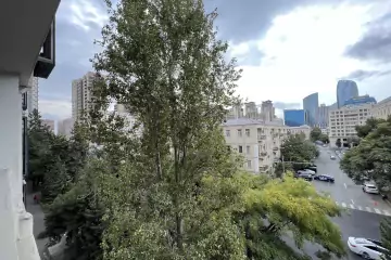Aylıq Kirayə Köhnə Tikili Səməd Vurğun Parkı