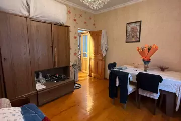 Satılır Həyət Evi Biləcəridə
