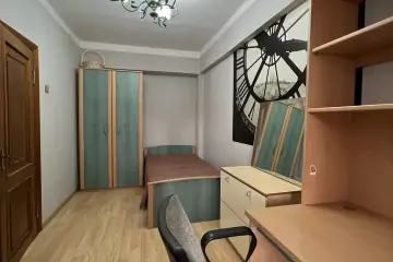 Aylıq Kirayə Köhnə Tikili Səməd Vurğun Parkı