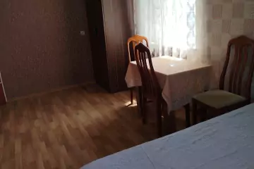 Aylıq Kirayə Köhnə Tikili Xalqlar Dostluğuda