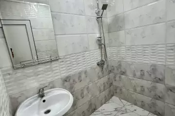 Satılır Köhnə Tikili 2-ci Mikrorayonda