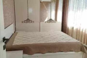 Günlük Kirayə Bağ Evi Abşeron Rayonunda