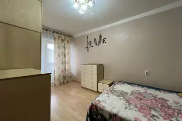 Aylıq Kirayə Köhnə Tikili Səməd Vurğun Parkı