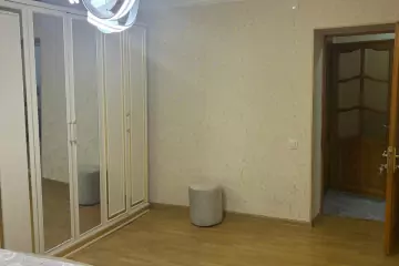 Satılır Köhnə Tikili Biləcəridə
