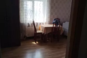 Aylıq Kirayə Köhnə Tikili Xalqlar Dostluğuda