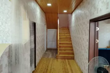 Satılır Həyət Evi Savalan Qəsəbəsida