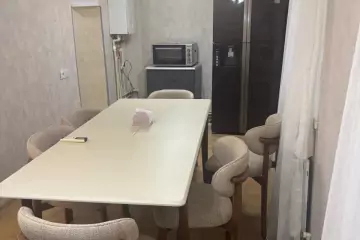Satılır Köhnə Tikili Biləcəridə