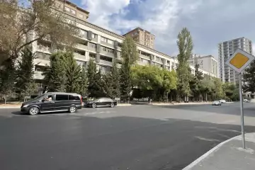 Aylıq Kirayə Köhnə Tikili Səməd Vurğun Parkı 
