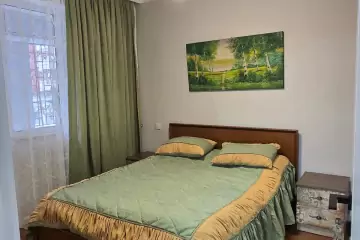 Aylıq Kirayə Köhnə Tikili Badamdarda