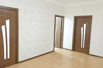 Satılır Köhnə Tikili 2-ci Mikrorayonda