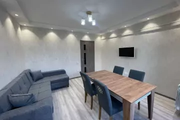 Aylıq Kirayə Köhnə Tikili Gənclikdə 