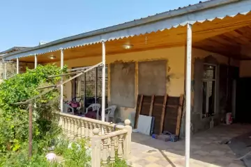 Satılır Həyət Evi Astara Rayonunda