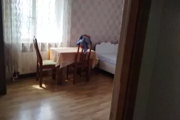 Aylıq Kirayə Köhnə Tikili Xalqlar Dostluğuda