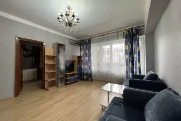 Aylıq Kirayə Köhnə Tikili Səməd Vurğun Parkı
