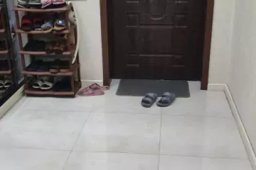 Satılır Yeni Tikili Nəsimi Bazarında