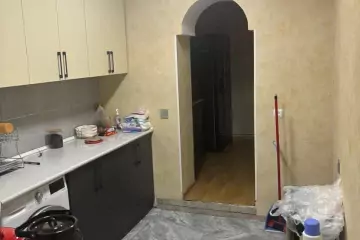 Satılır Köhnə Tikili Biləcəridə