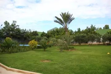 Günlük Kirayə Bağ Evi Mərdəkanda