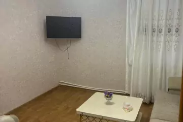 Satılır Köhnə Tikili Biləcəridə