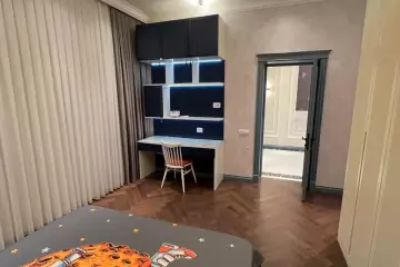 Günlük Kirayə Bağ Evi şüvəlanda