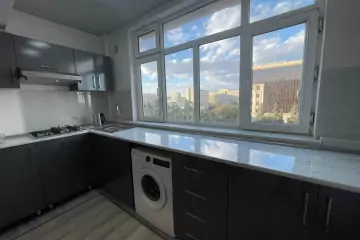 Aylıq Kirayə Köhnə Tikili Gənclikdə