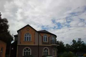 Günlük Kirayə Bağ Evi Mərdəkanda