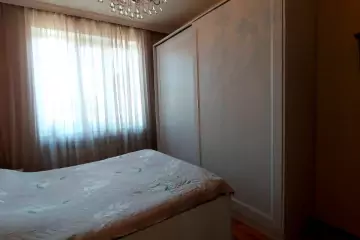 Satılır Köhnə Tikili Biləcəridə