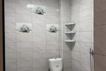 Satılır Köhnə Tikili Ukraniya Dairəsida
