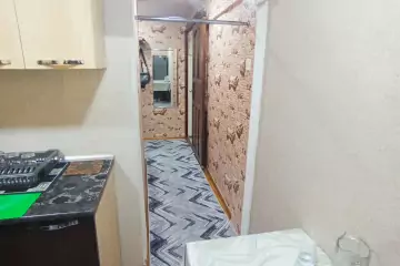Satılır Köhnə Tikili 4-cü Mikrorayonda
