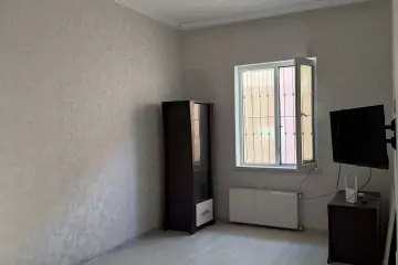 Satılır Köhnə Tikili Ukraniya Dairəsida