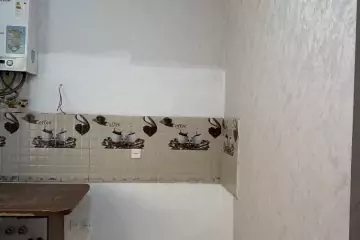 Satılır Köhnə Tikili Ukraniya Dairəsida