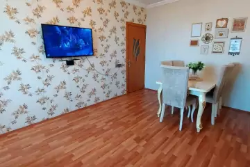 Satılır Köhnə Tikili Biləcəridə