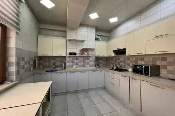 Satılır Ofis 7-ci Mikrorayonda