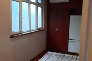 Satılır Köhnə Tikili Biləcəridə