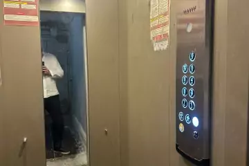 Satılır Köhnə Tikili Beşmərtəbədə